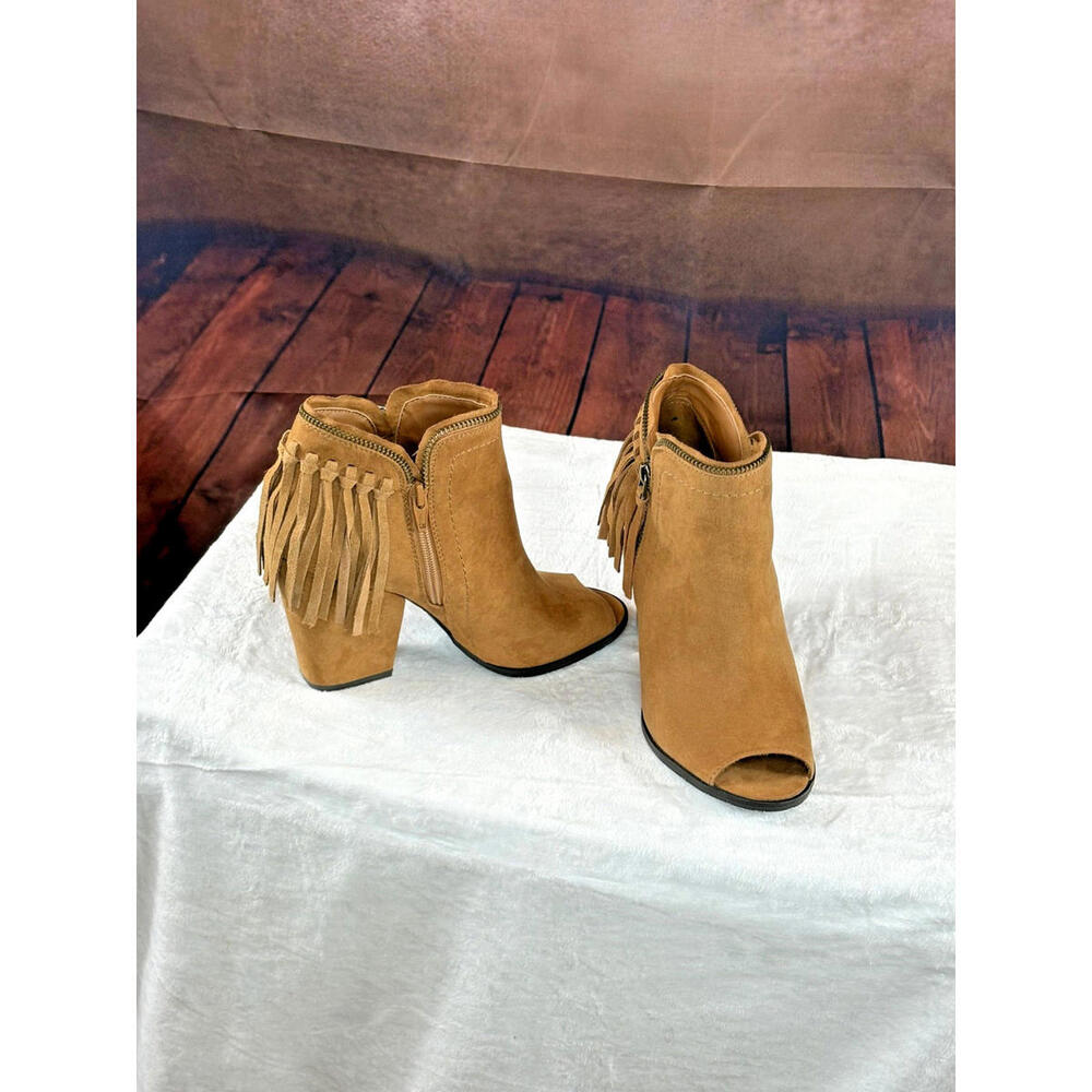 DV by Dolce Vita Brown Suede Fringe Peep Toe Ankle Bootie 8